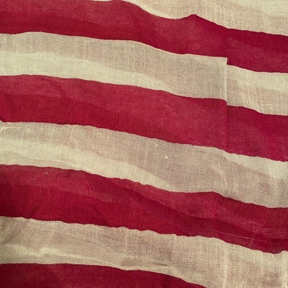 ANN Taylor Loft Infinity Scarf - Picture 6 of 8